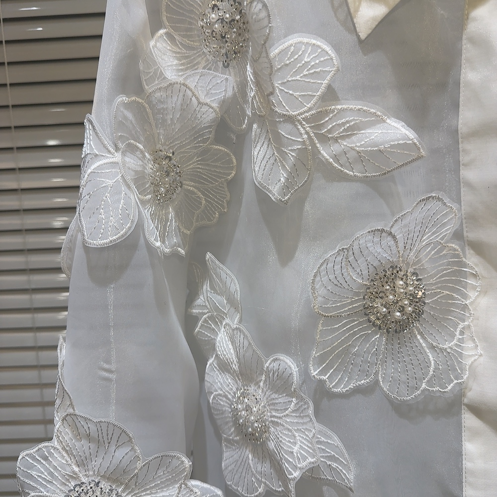 Spring Sequins 3D Flowers Mesh - огляд і ціна Crop Blouse Linen